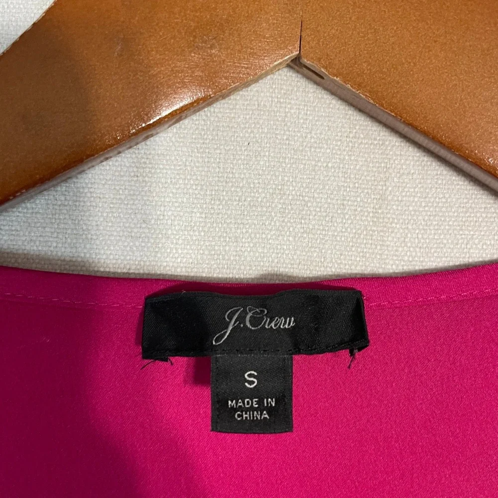 J. Crew Women's Pink Ruffle Front‎ Long Sleeve V Neck Blouse Shirt Top - Size S